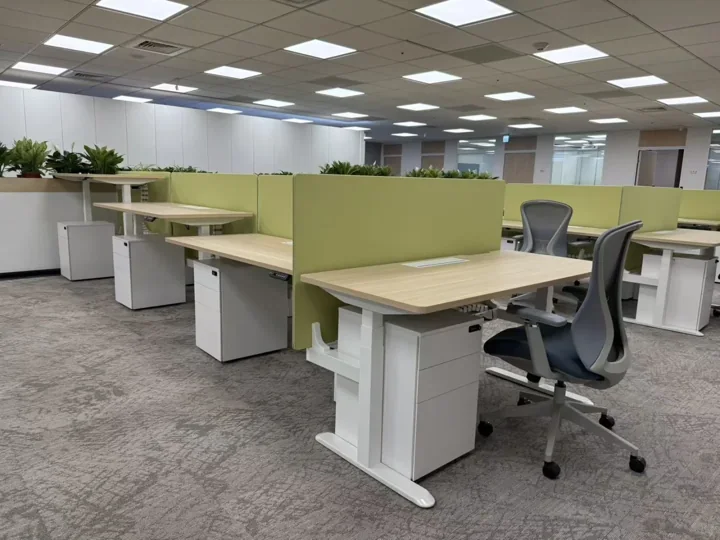 Australia · full-floor furniture, view 03