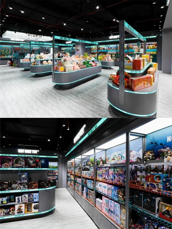 Setia City Mall, Malaysia · designer-toy retail, view 15